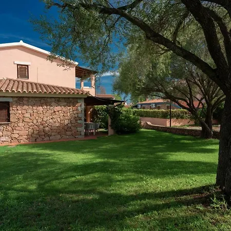 Outstanding Residenze Gallura 2 Bedroom Sleeps With Child Appartement *