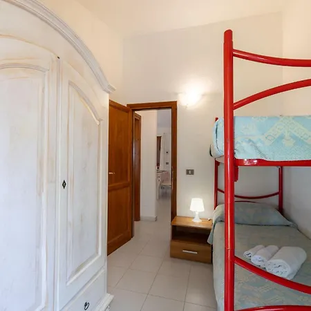 Apartamento Outstanding Residenze Gallura 2 Bedroom Sleeps With Child San Teodoro (Sardinia)
